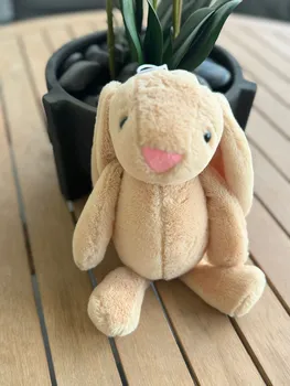 בובה קטנה - ארנב